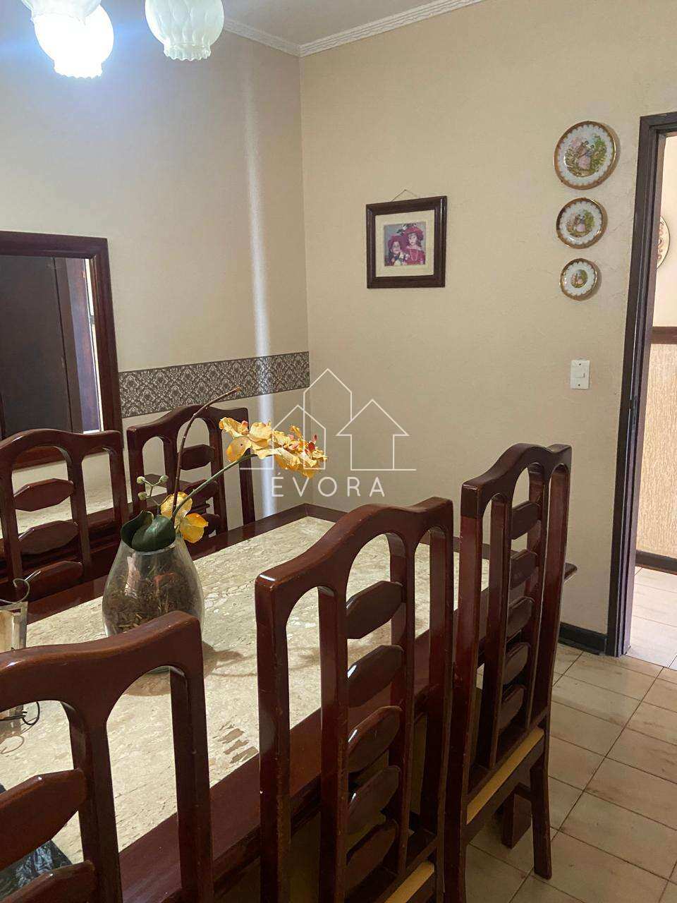 Casa à venda em Águas de Lindóia, Bela Vista, com 3 quartos - Évora Imóveis