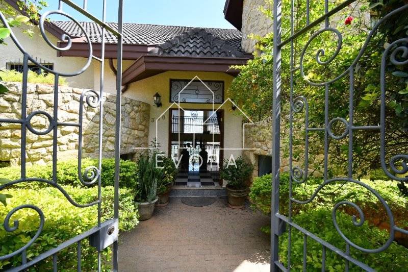 Casa à venda em Águas de Lindóia, Mirante das Estâncias, com 5 quartos, 660,00m² - Évora Imóveis