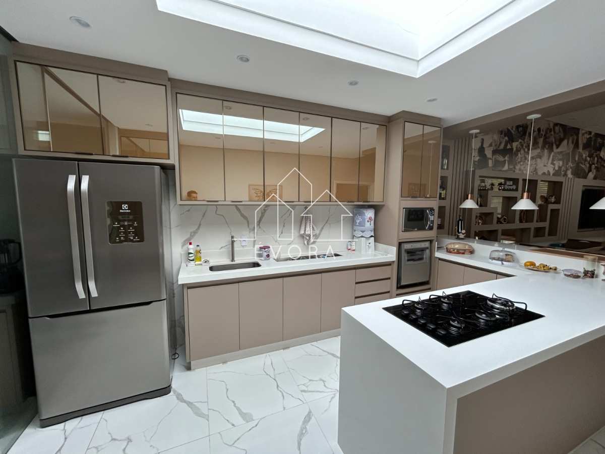 Casa à venda em Águas de Lindóia, Thermas, com 3 quartos, 250m² - Évora Imóveis