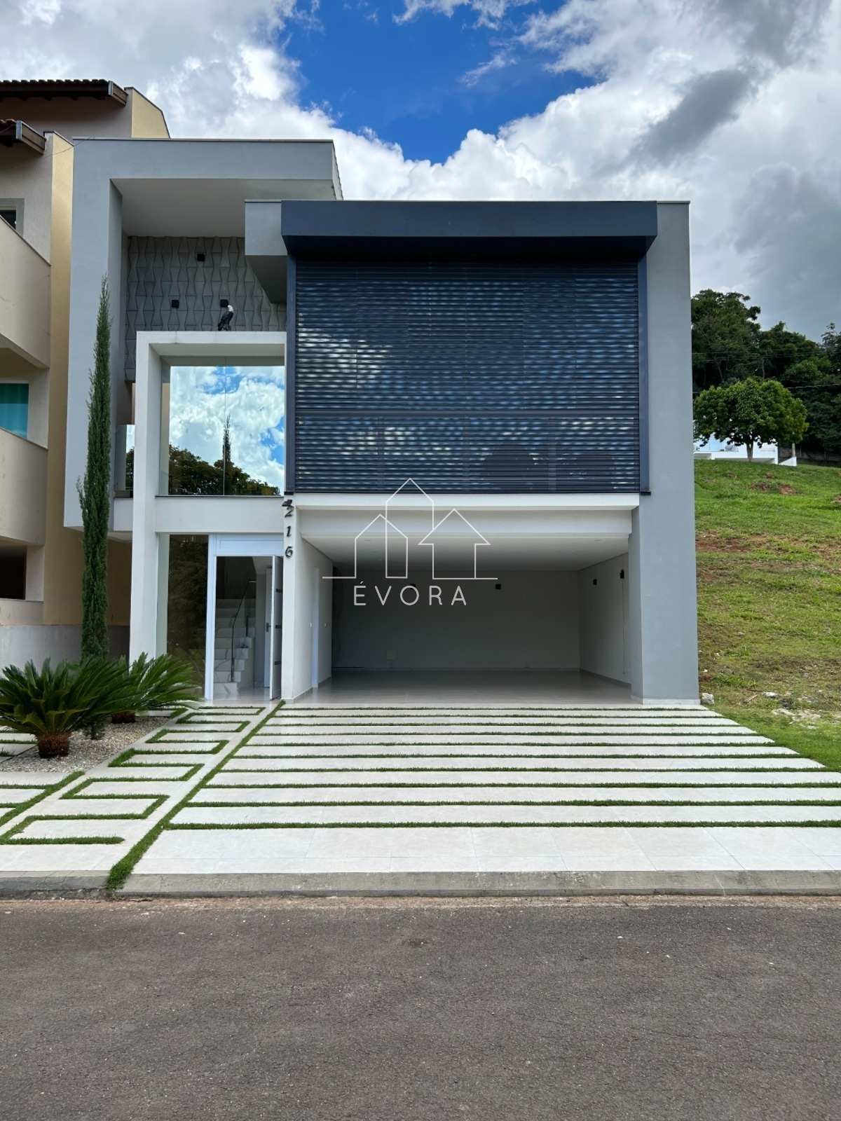 Casa à venda em Águas de Lindóia, Thermas, com 3 quartos, 250m² - Évora Imóveis