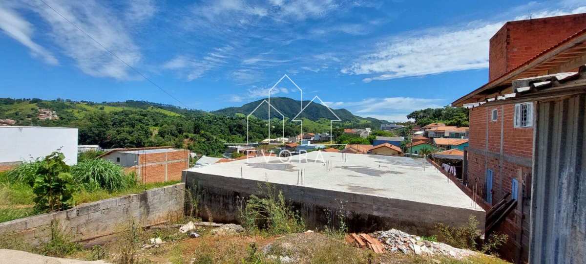 Casa à venda em Águas de Lindóia, VALE DAS ÁGUAS, 250m² - Évora Imóveis