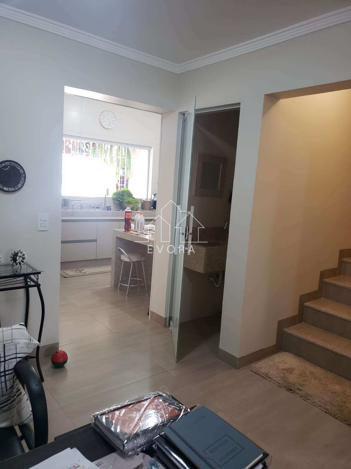 Casa à venda em Monte Sião, Parque Dona Antonieta, com 3 quartos, 150,00m² - Évora Imóveis