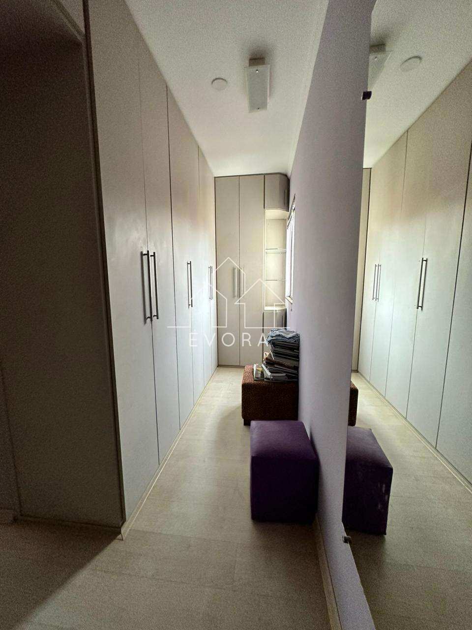 Casa à venda em Monte Sião, Parque Dona Antonieta, com 4 quartos, 318m² - Évora Imóveis