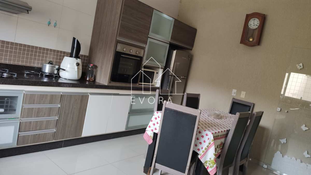 Casa à venda em Monte Sião, Parque Madalena, com 3 quartos - Évora Imóveis