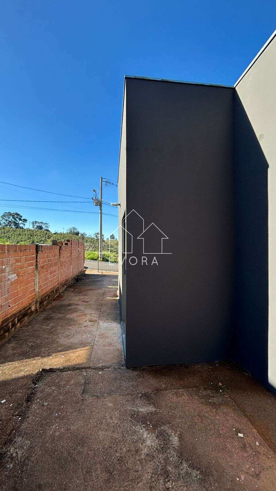 Casa à venda em Monte Sião, Jardim América, com 1 quarto, 200m² - Évora Imóveis