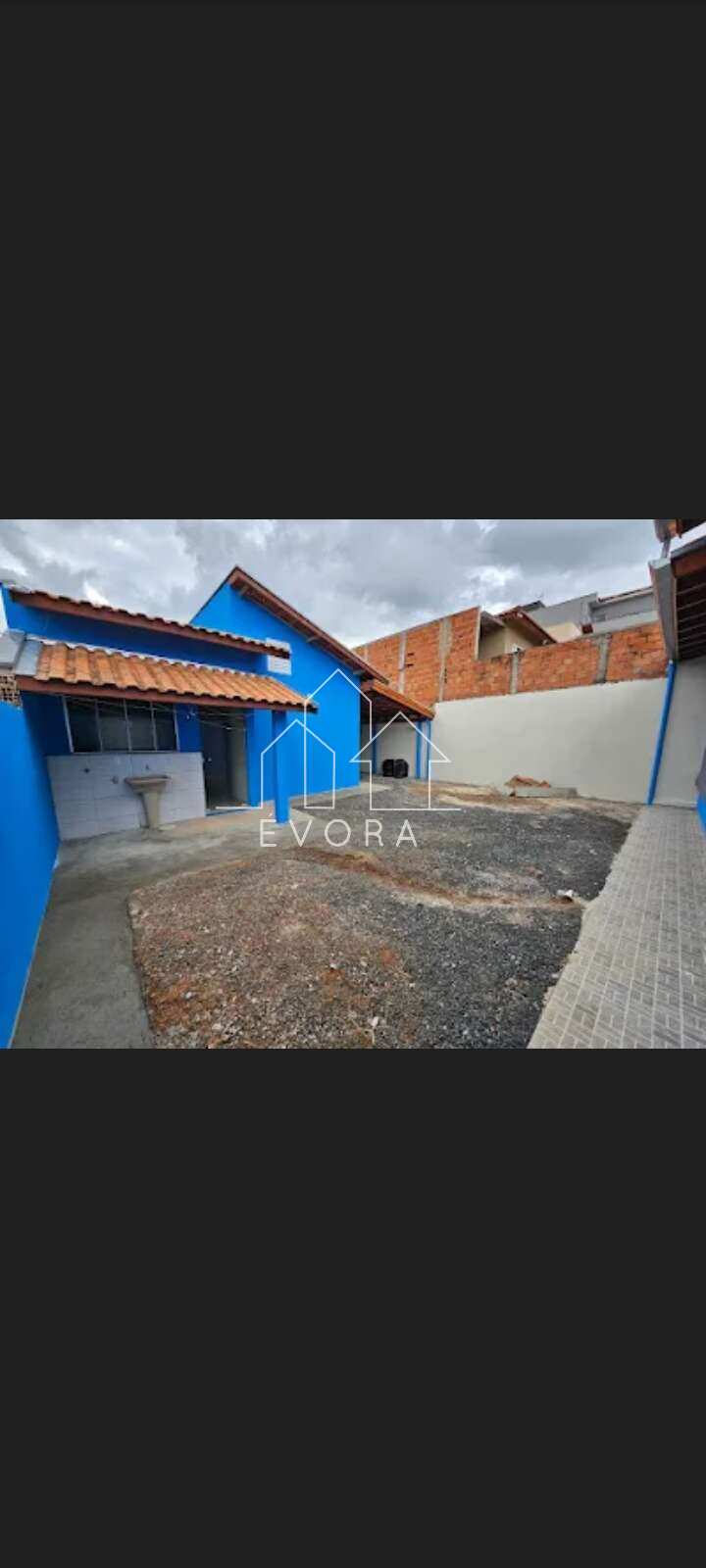 Casa à venda em Monte Sião, Jardim América, com 2 quartos, 200m² - Évora Imóveis