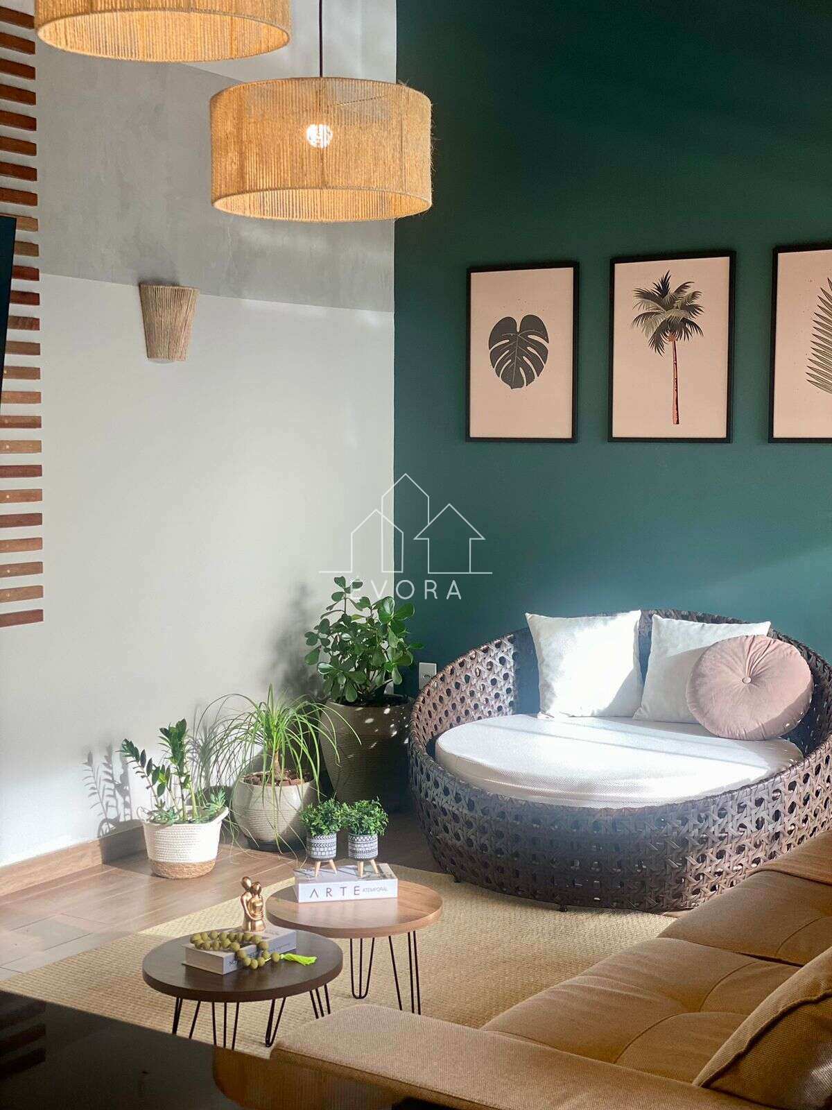 Casa à venda em Monte Sião, Jardim América, com 3 quartos, 400,00m² - Évora Imóveis