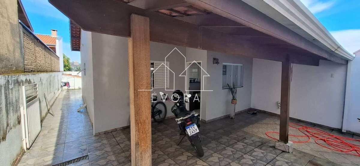Casa à venda em Monte Sião, Jardim América, com 2 quartos - Évora Imóveis