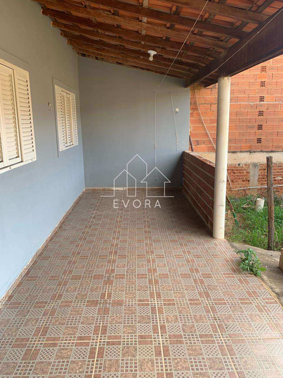 Casa à venda em Monte Sião, Jardim das Palmeiras, com 2 quartos, 300m² - Évora Imóveis