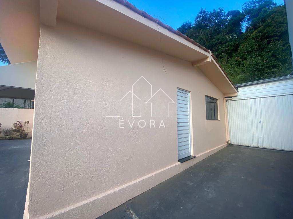 Casa à venda em Monte Sião, Jardim Mathias, com 5 quartos - Évora Imóveis