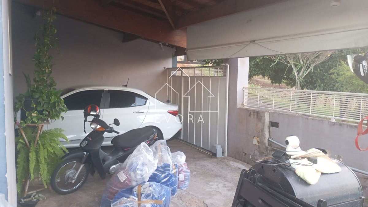 Casa à venda em Monte Sião, Jardim Zanchetta, com 3 quartos - Évora Imóveis