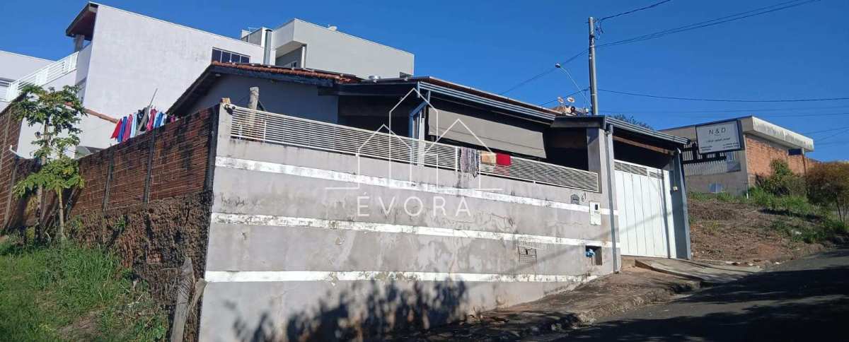 Casa à venda em Monte Sião, Jardim Zanchetta, com 3 quartos - Évora Imóveis