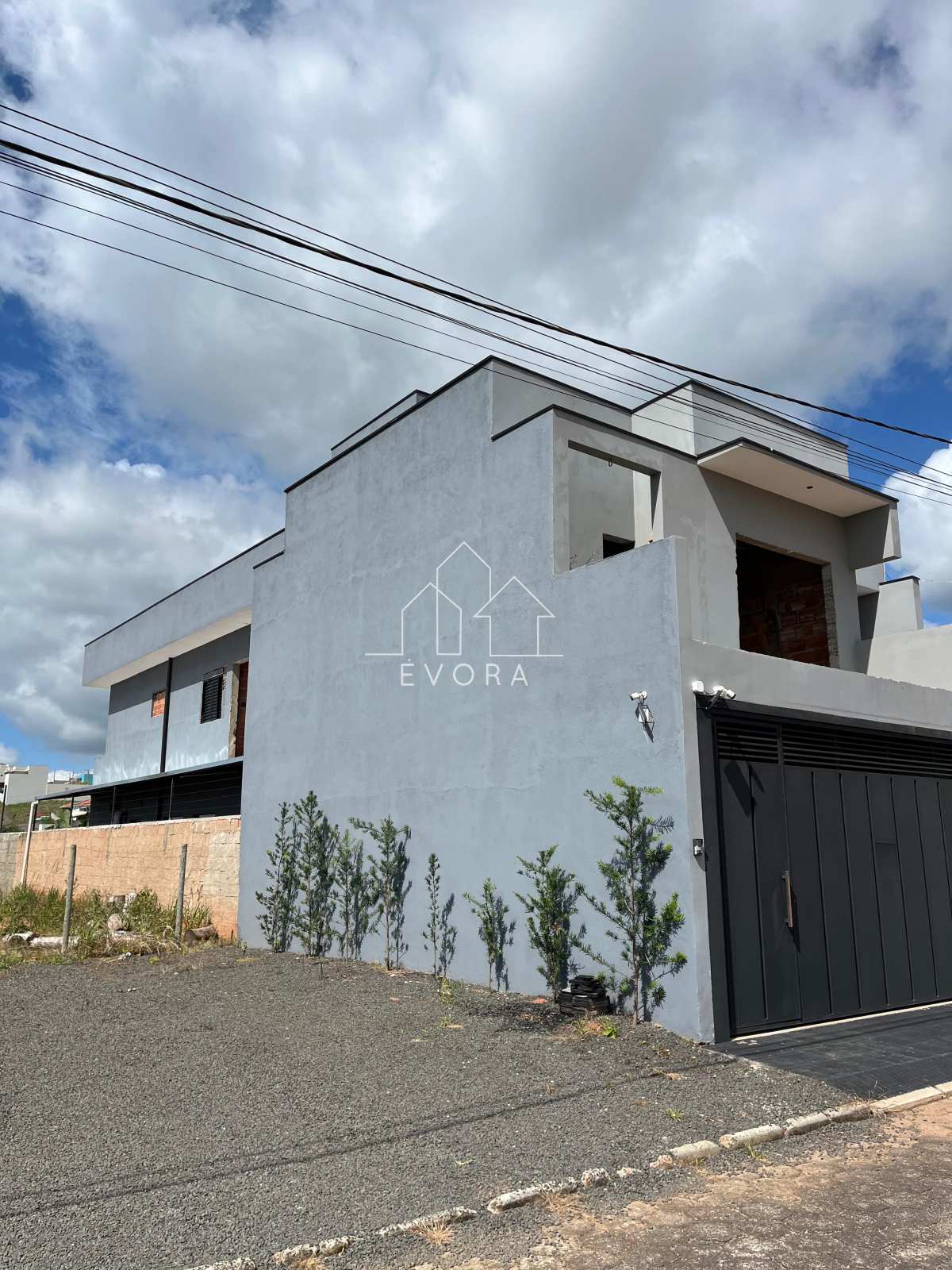 Casa à venda em Monte Sião, Jardim Zanchetta, 460m² - Évora Imóveis