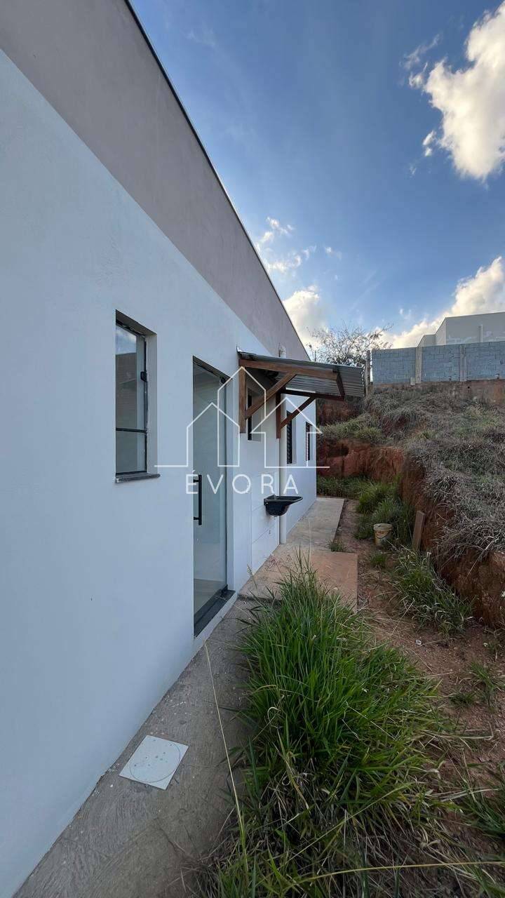 Casa à venda em Monte Sião, Parque das Fontes, com 2 quartos - Évora Imóveis