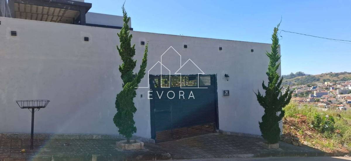 Casa à venda em Monte Sião, São Rafael, 480m² - Évora Imóveis