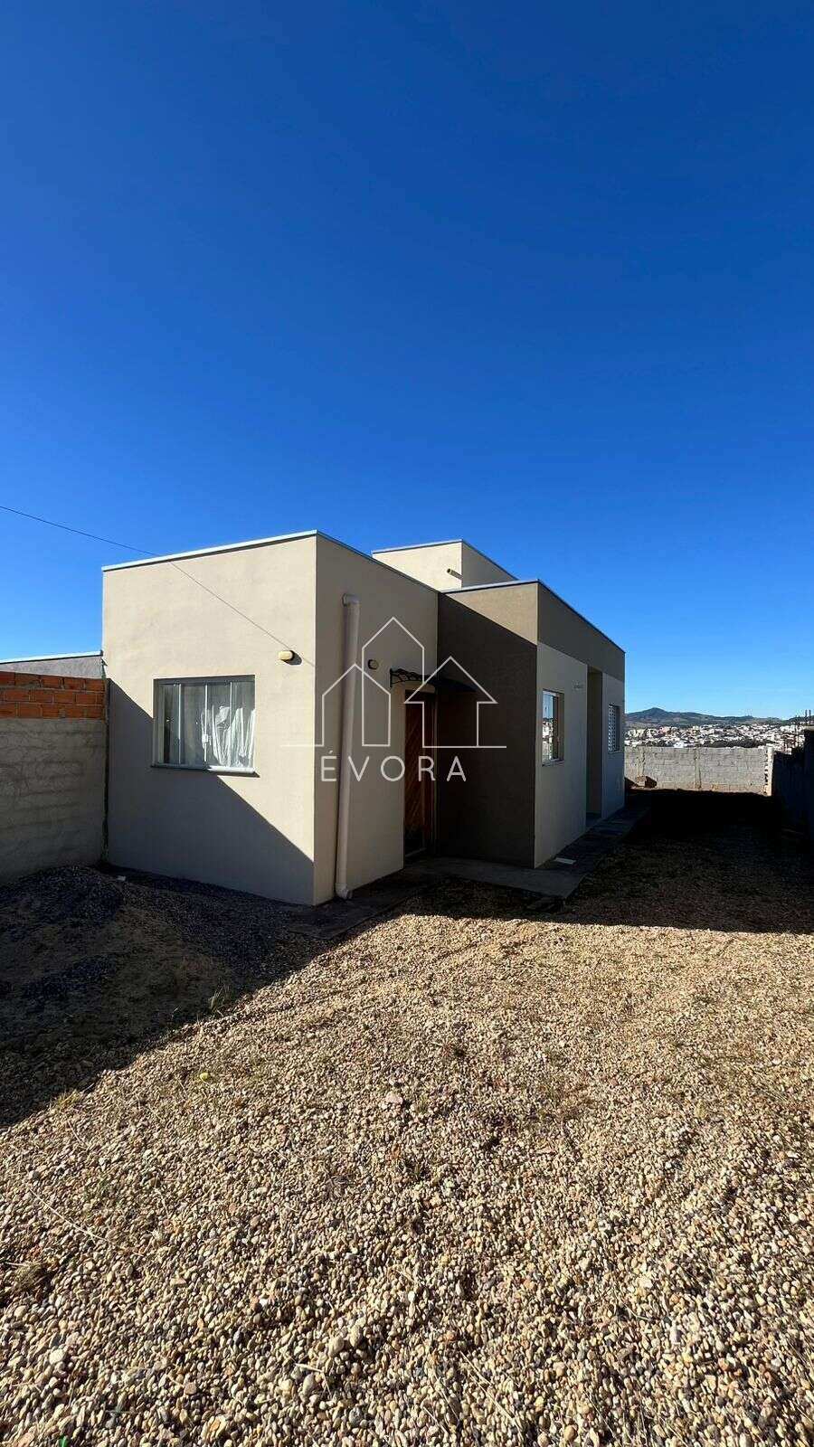 Casa para alugar em Monte Sião, Parque das Fontes, com 2 quartos - Évora Imóveis