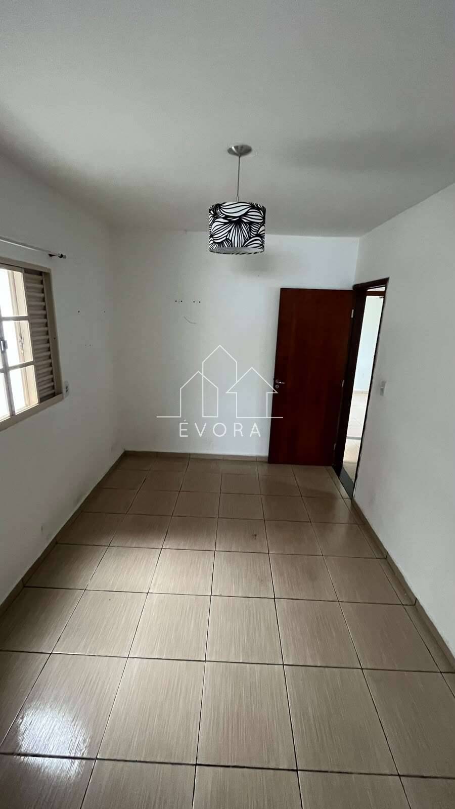 Casa para alugar em Monte Sião, São Simão, com 3 quartos - Évora Imóveis