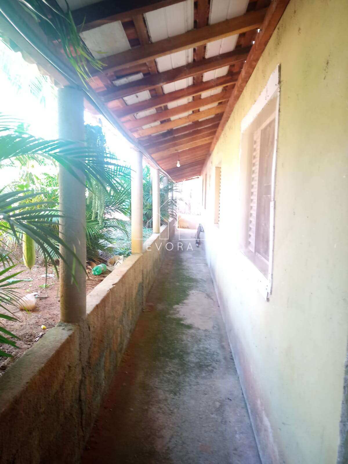 Chácara à venda em Monte Sião, Cochos, com 4 quartos, 2.000m² - Évora Imóveis