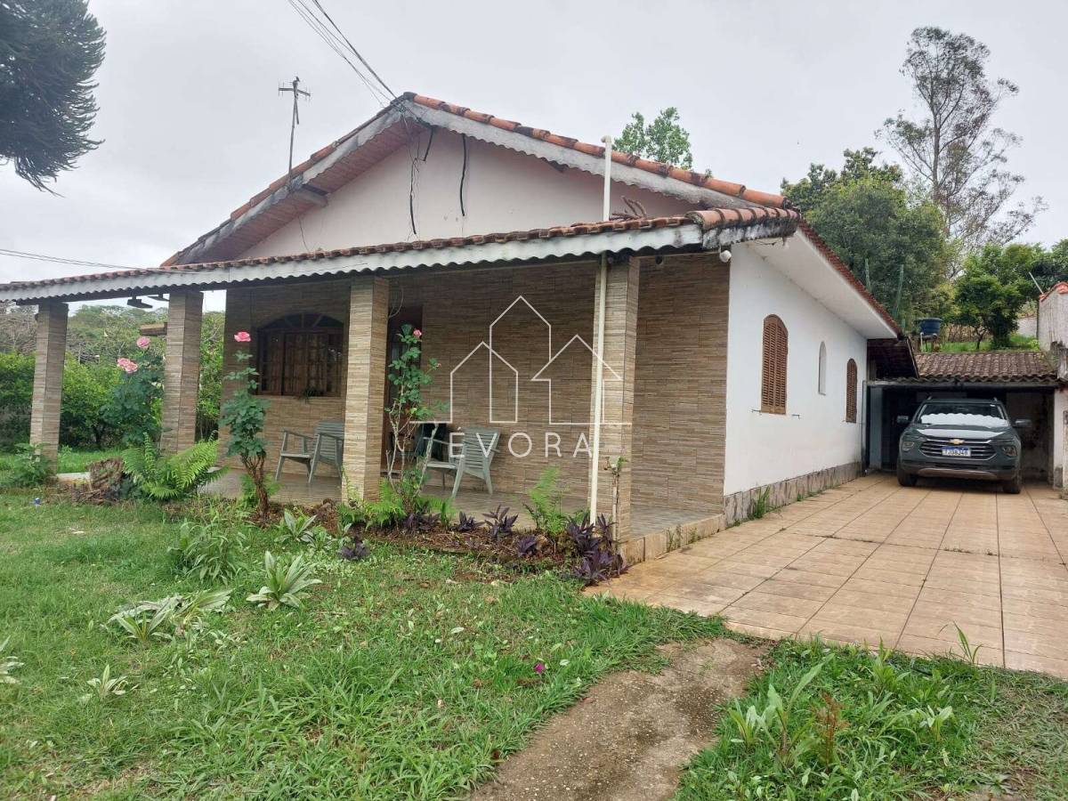 Chácara à venda em Monte Sião, com 2 quartos, 2.100m² - Évora Imóveis