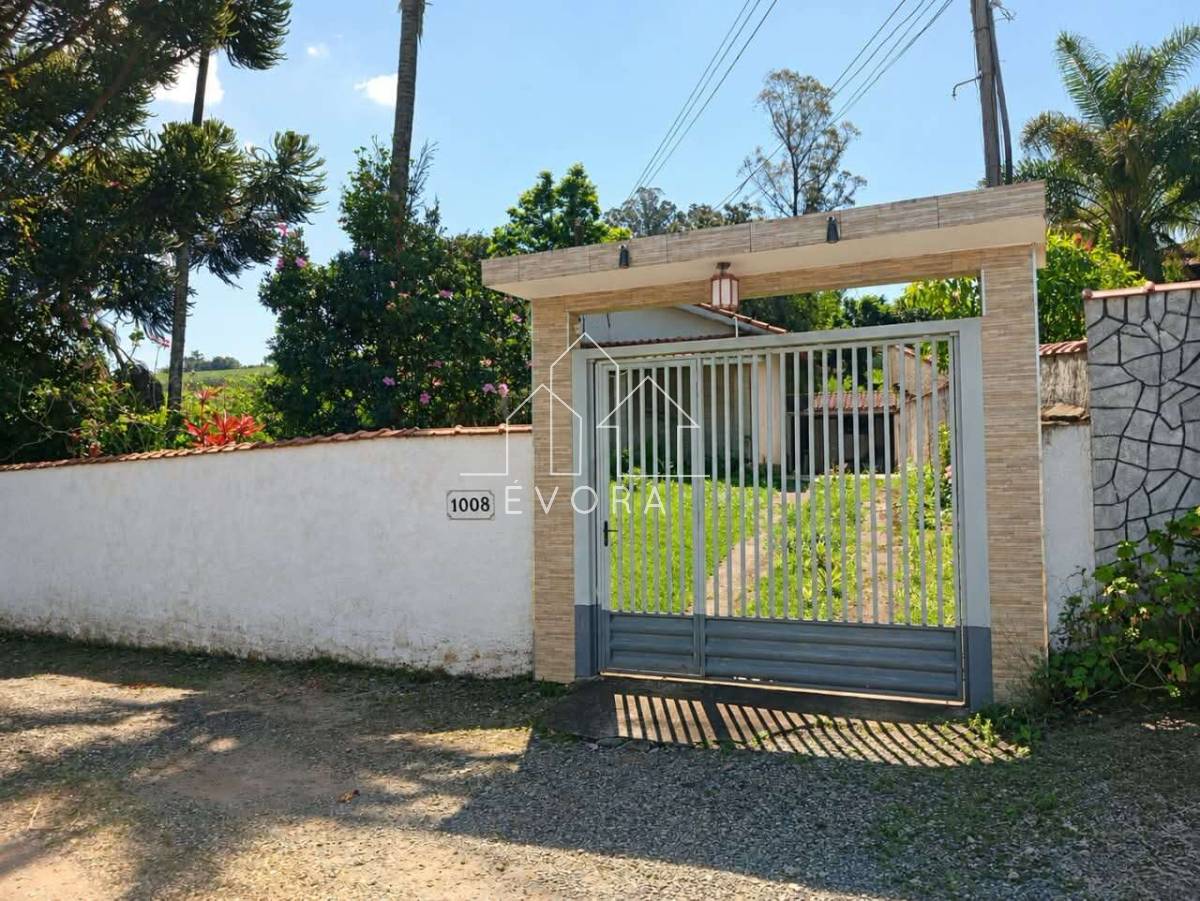 Chácara à venda em Monte Sião, com 2 quartos, 2.100m² - Évora Imóveis
