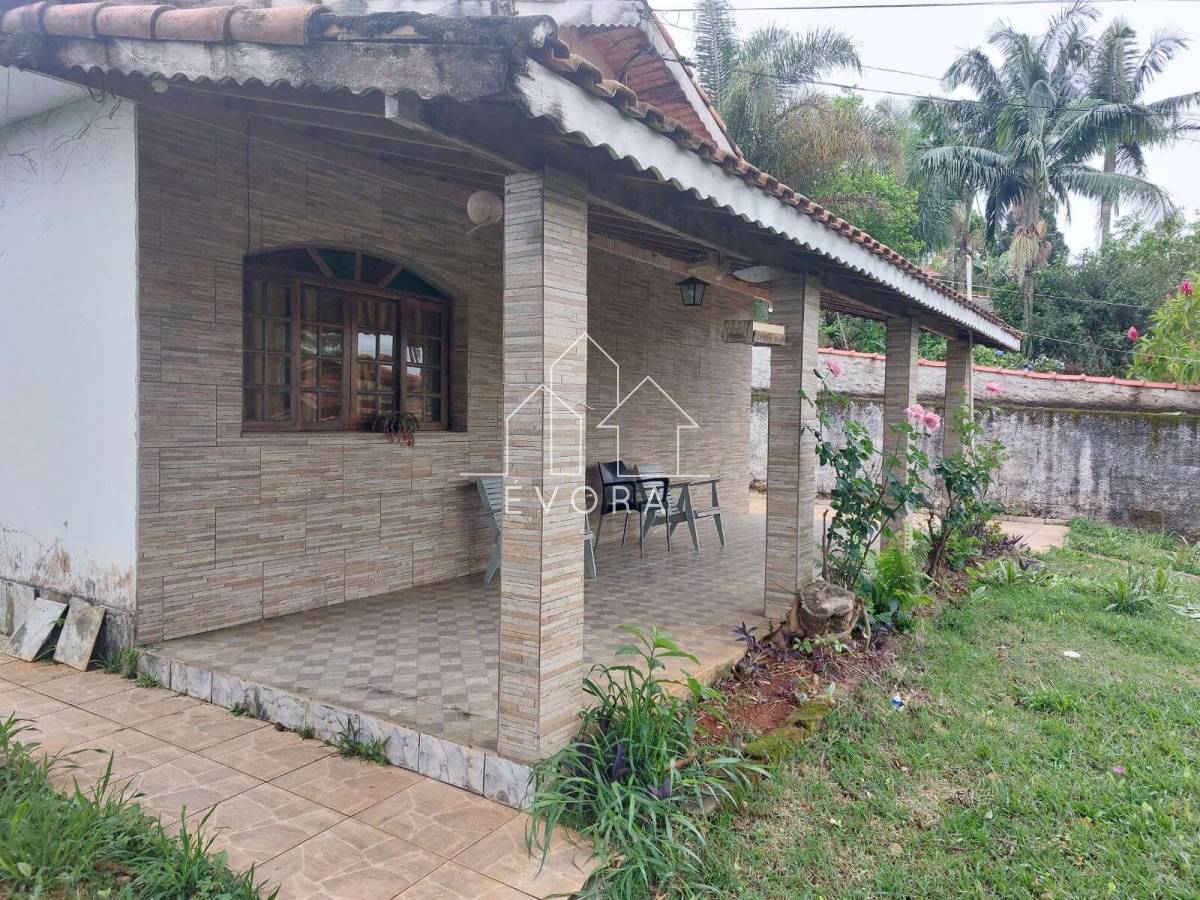 Chácara à venda em Monte Sião, com 2 quartos, 2.100m² - Évora Imóveis
