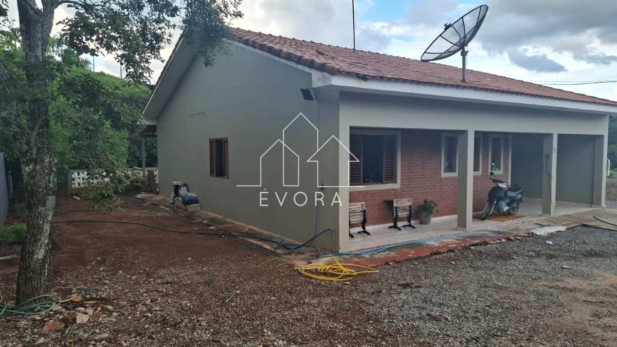 Chácara à venda em Monte Sião, Gumercindo, com 3 quartos, 900m² - Évora Imóveis