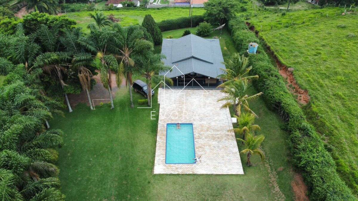 Chácara à venda em Monte Sião, Perobal, com 2 quartos, 9.890m² - Évora Imóveis