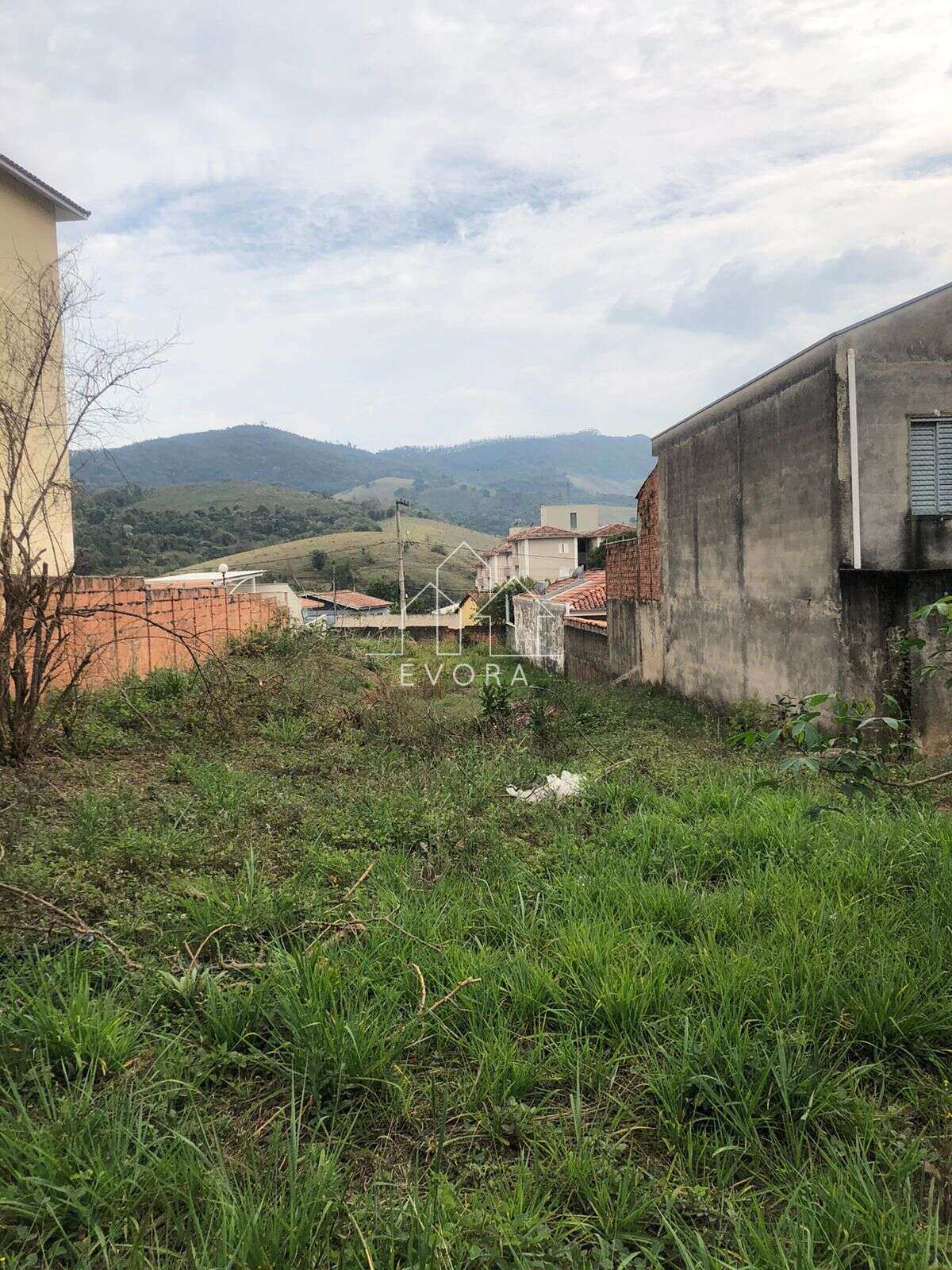 Lote à venda em Monte Sião, Magioli, 2.050,00m² - Évora Imóveis
